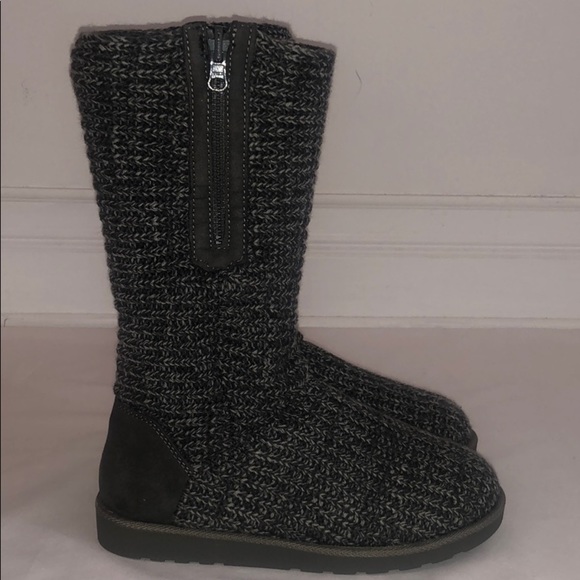 New Women's SO Gray Sweater Boots - Picture 4 of 14